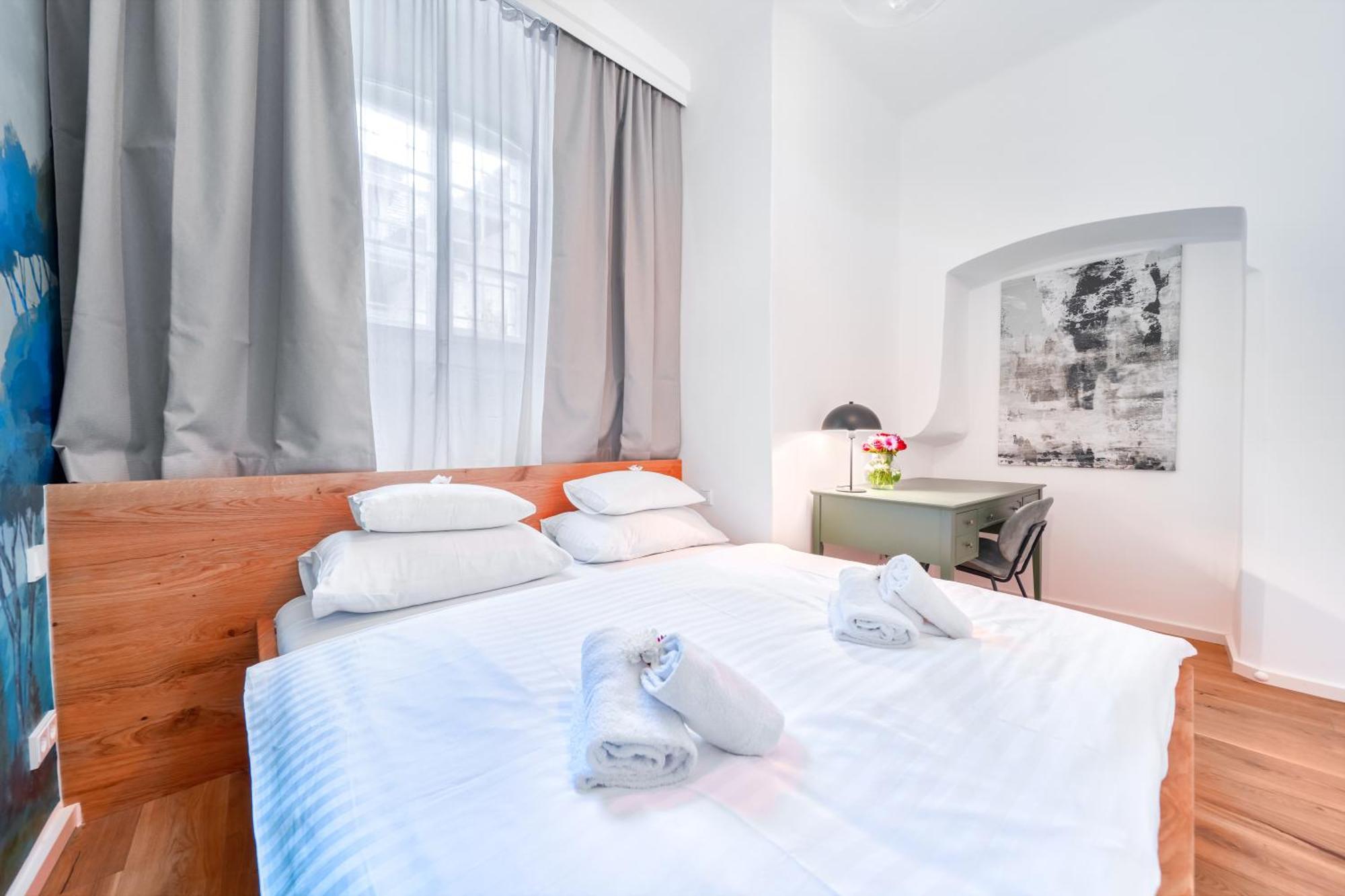 Smile Apartments "Lesehof" Krems an der Donau Room photo